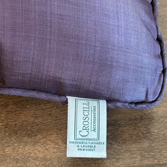 CROSCILL 16" SQUARE PURPLE AMETHYST QUILTED THROW PILLOW - Picture 8 of 9